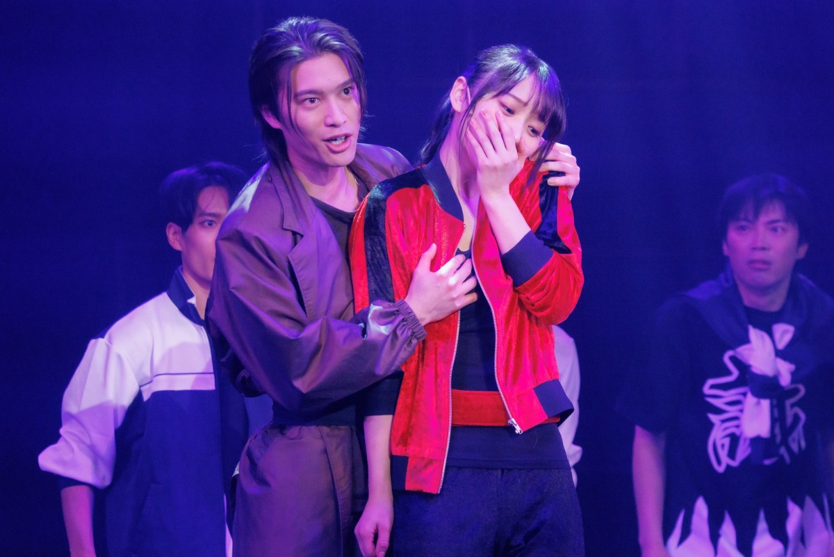 菅井友香、キスシーン＆殺陣アクション　櫻坂46卒業後初舞台『新・幕末純情伝』で“史上最高に美しい沖田総司”を熱演