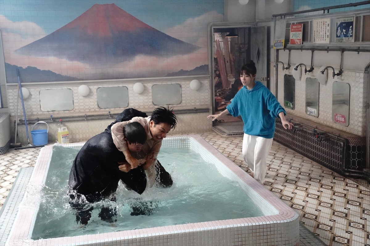 生田斗真「岳くんは手のかかる弟って感じ」×濱田岳「斗真さんには甘えてもいい」　『湯道』で兄弟役