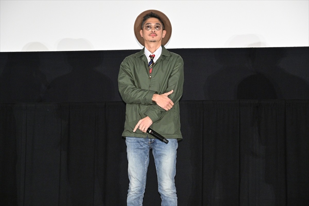 窪塚洋介、橋本マナミとのキスで骨抜きにされるも「宇宙人みたい」評にツッコミ