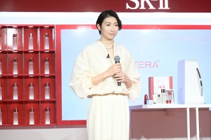 池江璃花子、「新生活に始めよう！SK‐II 肌測定イベント」に登場