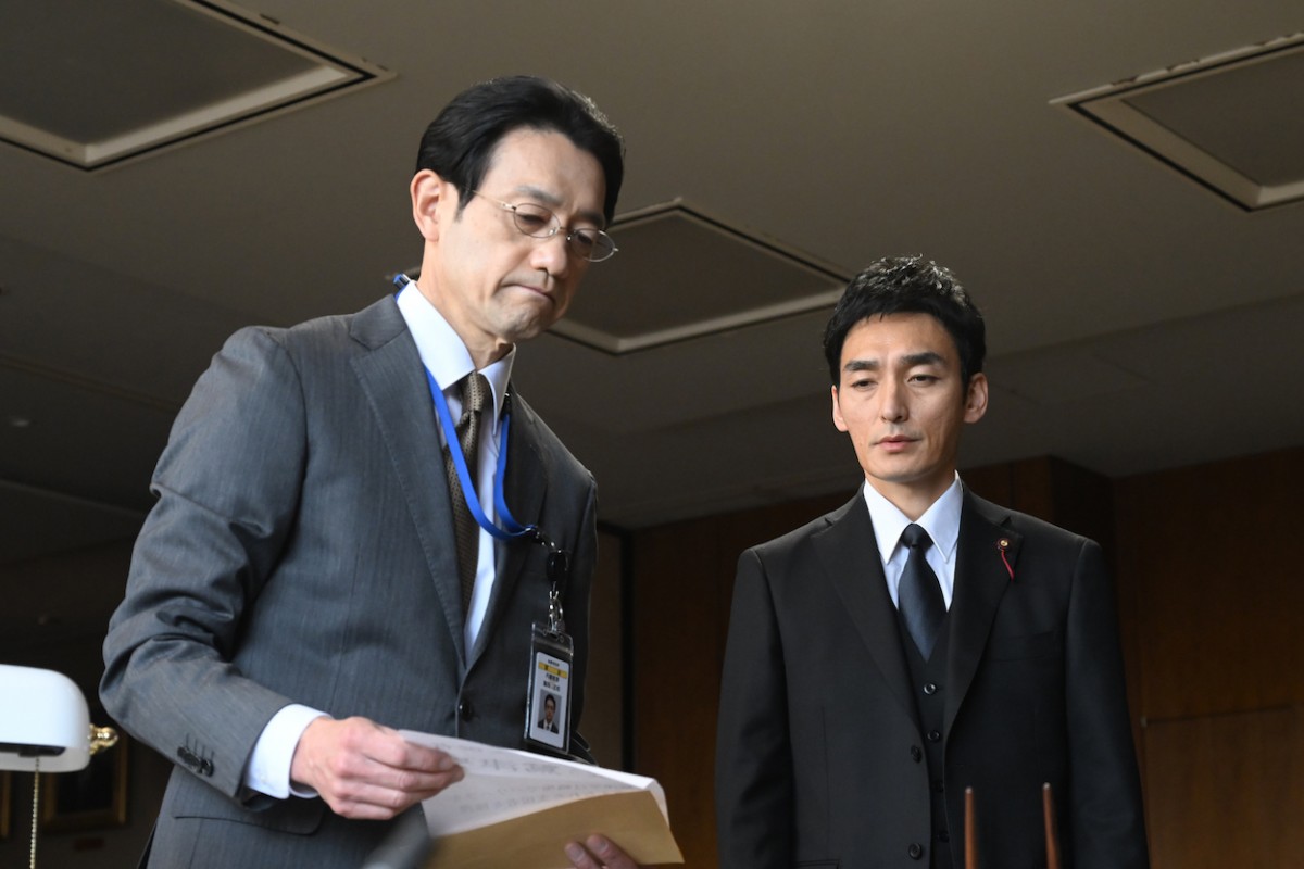 『罠の戦争』第10話　“鷲津”草なぎ剛、野心に火がつき暴走　周囲の人々に波紋が拡がる