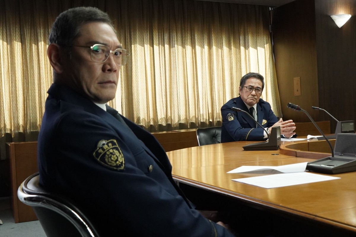 『相棒』“官房長”小野田の遺骨が盗まれる異常事態　“神戸尊”及川光博、“米沢”六角精児も集結！