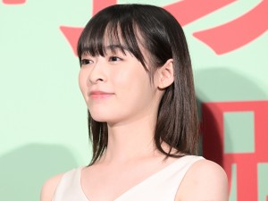 森七菜、映画『銀河鉄道の父』初日舞台挨拶に登場