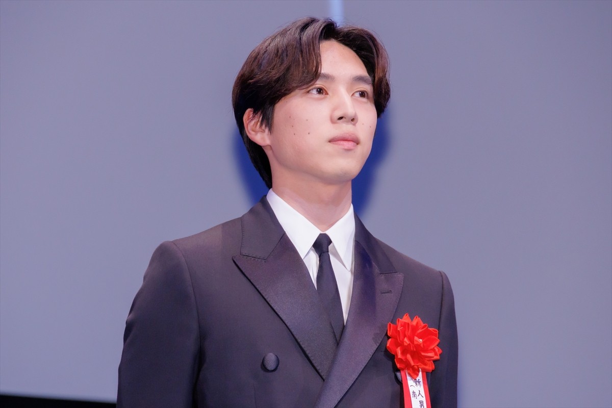 岡田准一、高倉健さんが中井貴一に渡した腕時計を継承　特別主演男優賞に「救われた思い」