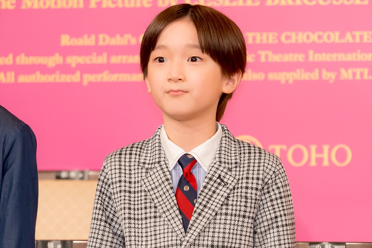堂本光一、『チャーリーとチョコレート工場』共演の観月ありさの超絶スタイルに「隣に並びたくねぇっす！」