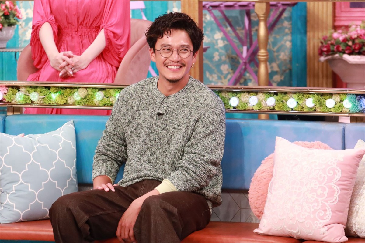 小栗旬、妻・山田優には今も“好き”伝える「こんなタイミングで言わないだろうなって時に」　あすの『トークィーンズSP』