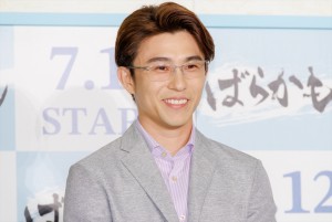 ドラマ『ばらかもん』制作発表に登場した中尾明慶