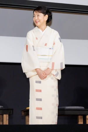 吉永小百合、映画『こんにちは、母さん』完成披露試写会に登場