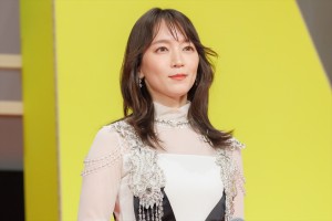 吉岡里帆、映画『Gメン』完成披露舞台挨拶に登場