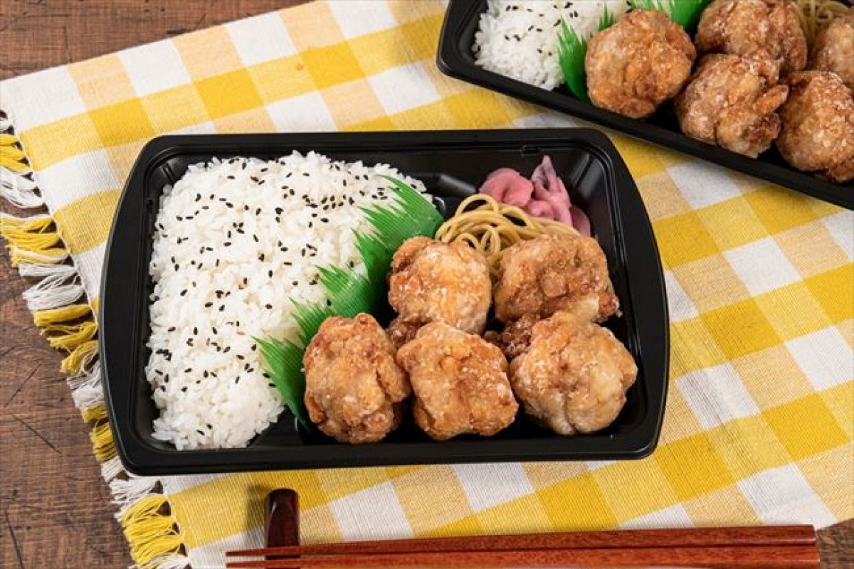 ファミマ“お弁当増量企画”第2弾！ 「こだわりから揚げ弁当」が値段そのまま“から揚げ1個増量”