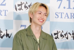 ドラマ『ばらかもん』制作発表に登場した綱啓永