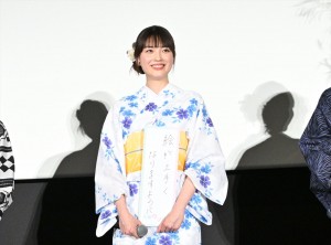 茅島みずき、映画『交換ウソ日記』公開初日舞台あいさつに登場