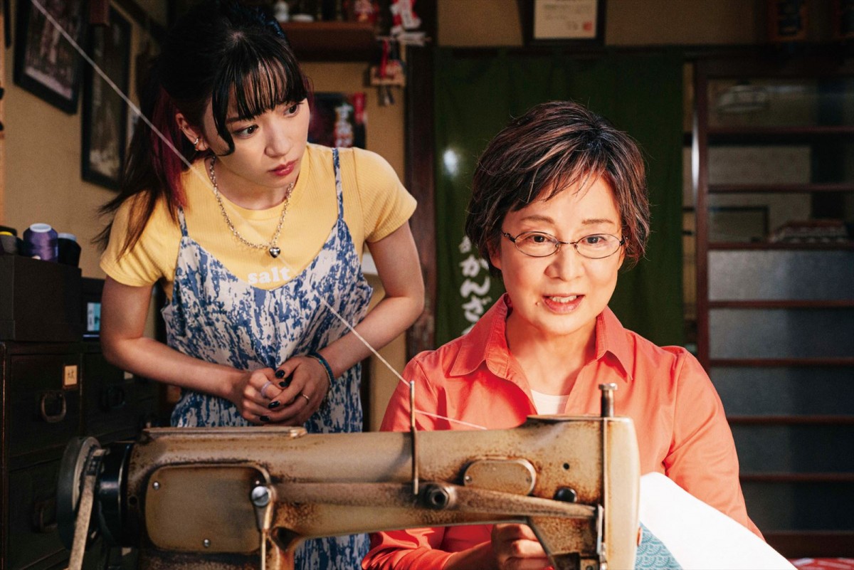 大泉洋、“母”吉永小百合の恋の予感に大困惑！　『こんにちは、母さん』本編映像＆場面写真公開