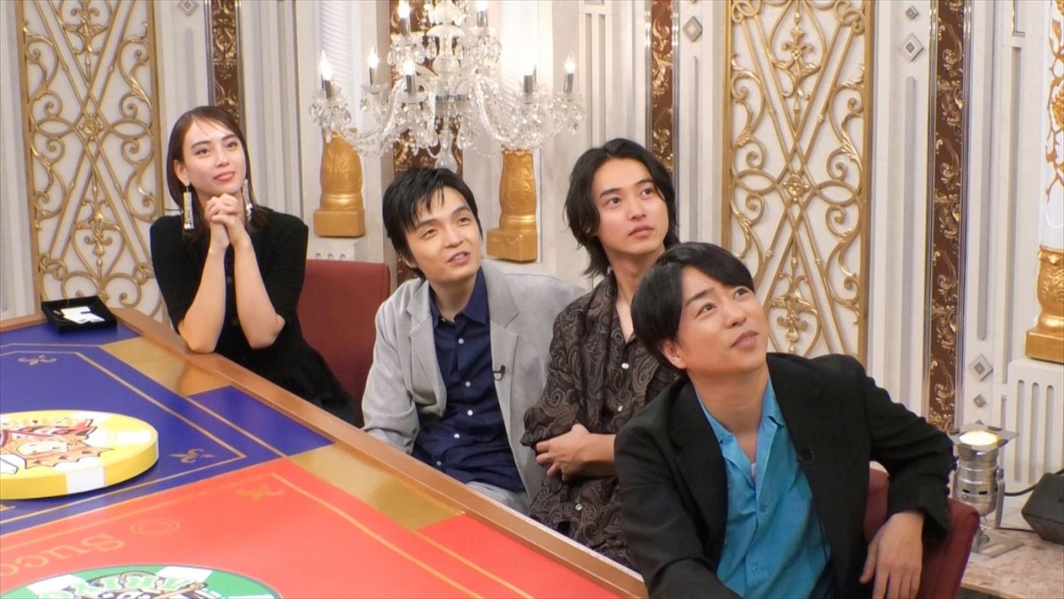 山崎賢人、清野菜名や山田裕貴らが挑む「夜会カジノ」で勝利を目指す！　あすの『櫻井・有吉THE夜会』