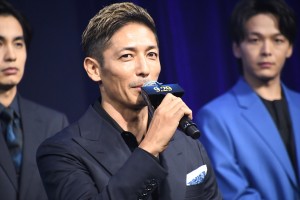 玉木宏、『沈黙の艦隊』完成報告会・完成披露舞台挨拶に登場