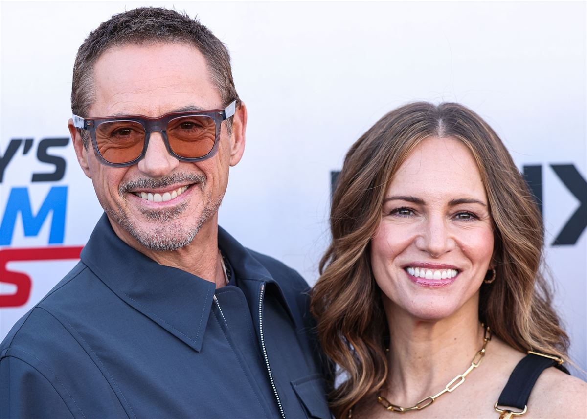 ロバート・ダウニー・Jr.が結婚18年を祝福「愛は今も咲き誇ってる」