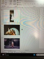 夫・上島竜兵さんとの結婚式の写真が並んだパソコンの画面　※「広川ひかる」ブログ