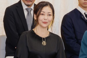 中山美穂、日本テレビ開局70年記念舞台『西遊記』製作発表会見に登場