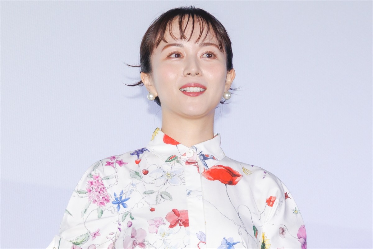 比嘉愛未＆三浦翔平、W主演作の“苦しみ”共感「わかるー！」