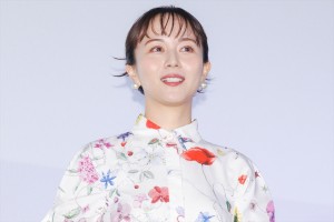 比嘉愛未、映画『親のお金は誰のもの　法定相続人』完成披露上映会に登場