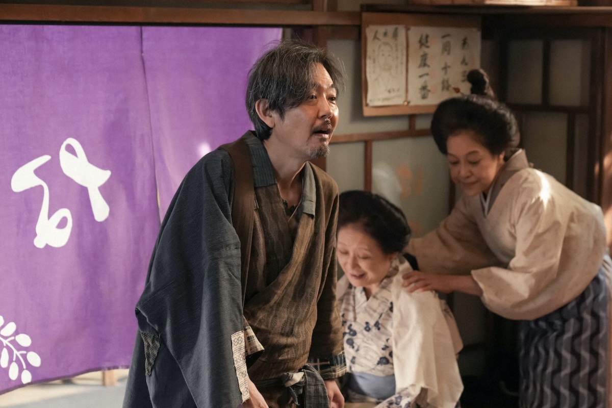 趣里、戦後を明るく照らす大スターの一代記を熱演　『ブギウギ』ついに開幕！