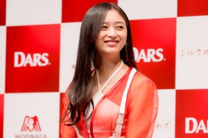 乃木坂46・井上和、「DARS 新CM発表会」に登場