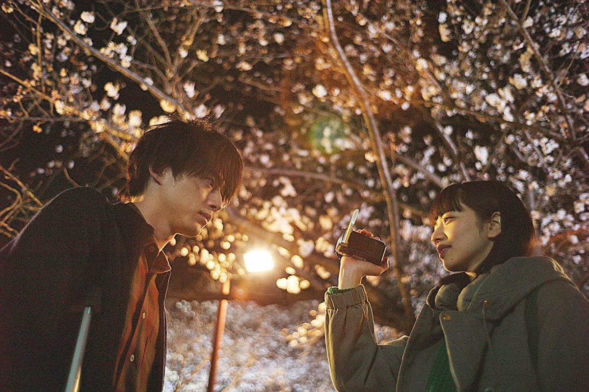 小松菜奈＆坂口健太郎W主演『余命10年』、金ローで地上波初放送！