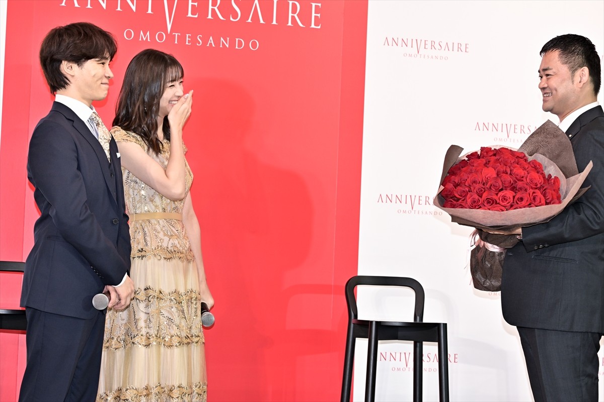 足立梨花＆TATSU、夫婦そろってイベントに登場　先日した大ゲンカの原因明かす