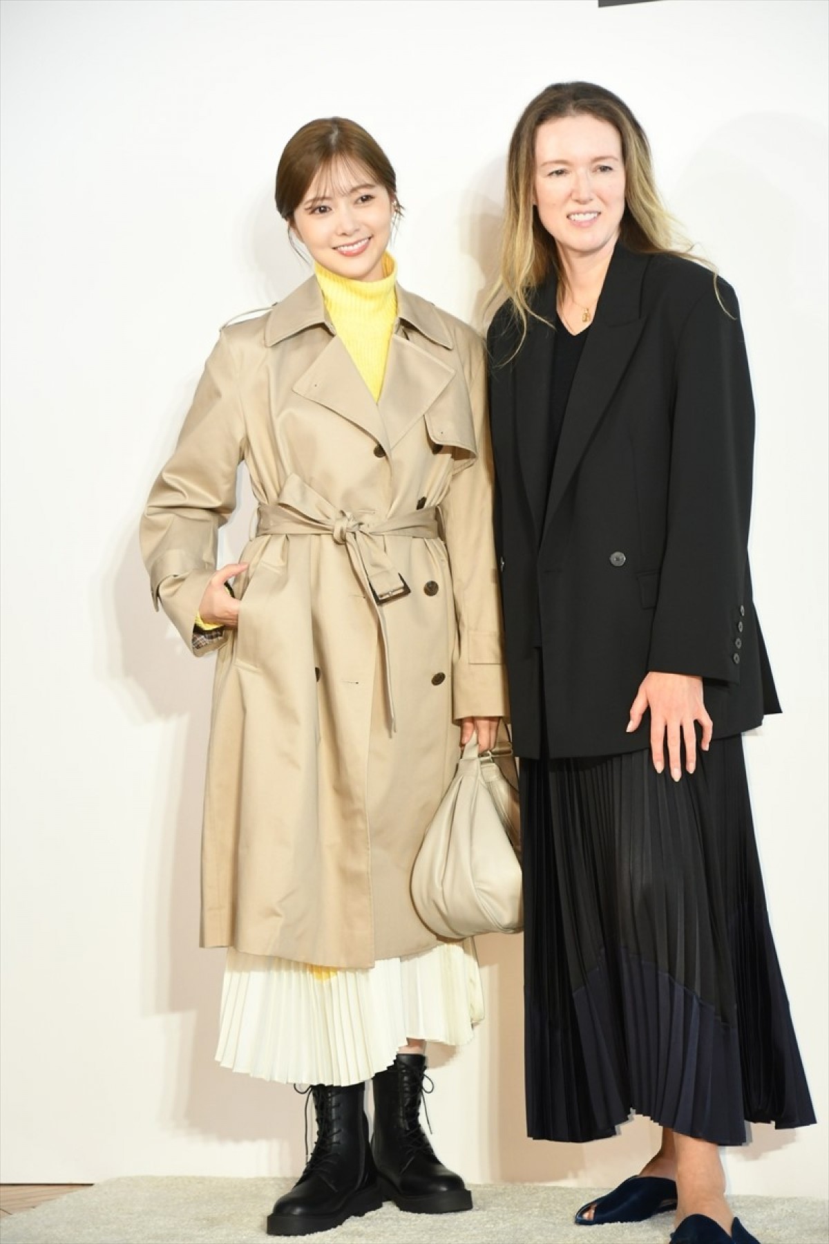 白石麻衣、プライベートはパンツ派も「この秋冬はスカートをたくさん履きたい」