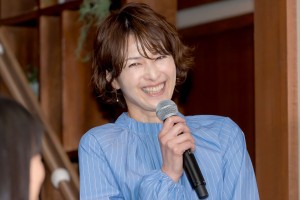 ドラマ『ゆりあ先生の赤い糸』制作発表記者会見に出席した吉瀬美智子