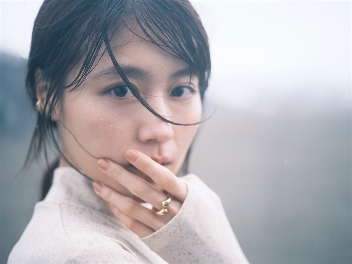 有村架純　海水浴ショット公開　30代初の写真集より先行カット