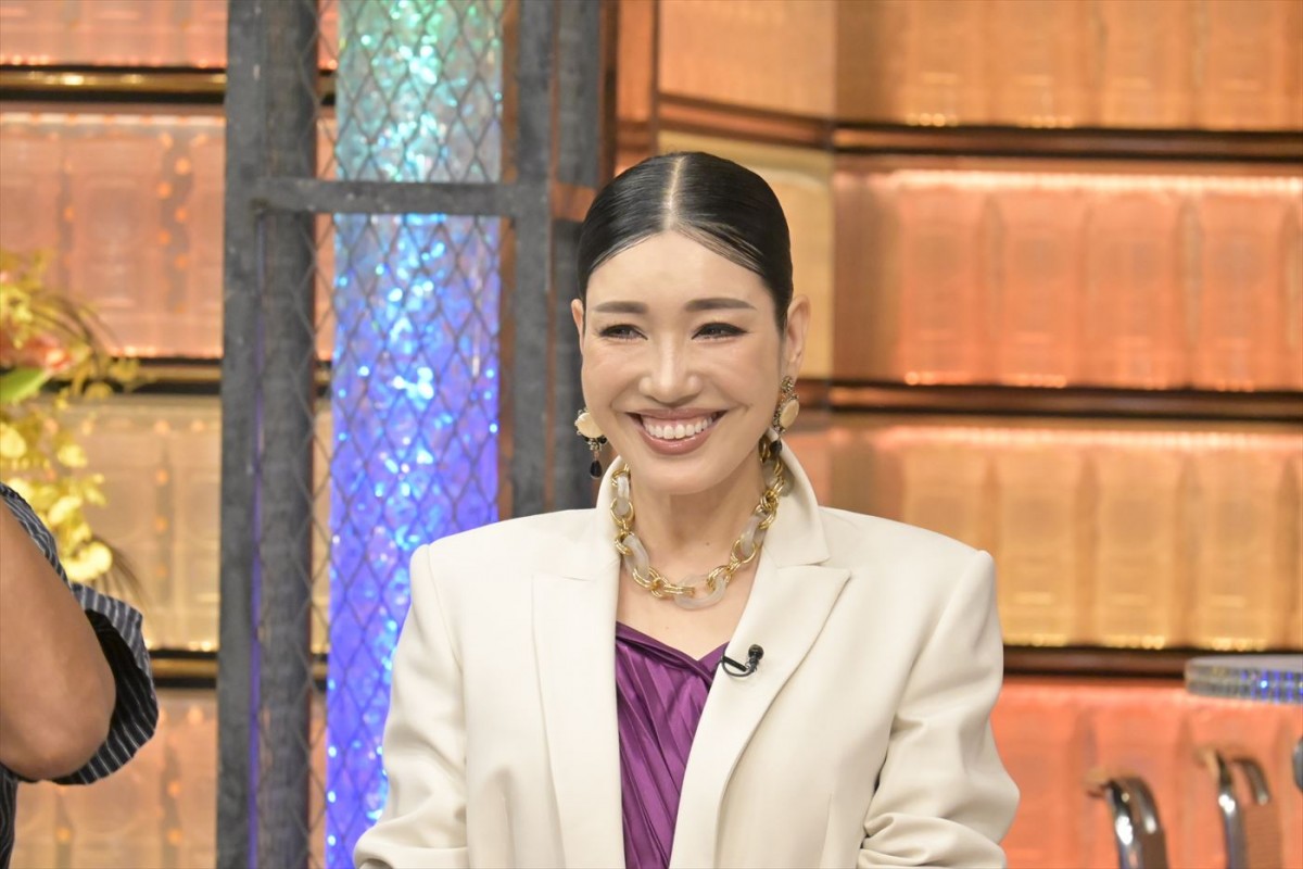 中山美穂が初登場！　人見知りの中山が言われたダウンタウン浜田＆松本の一言を明かす　あすの『ダウンタウンDX』