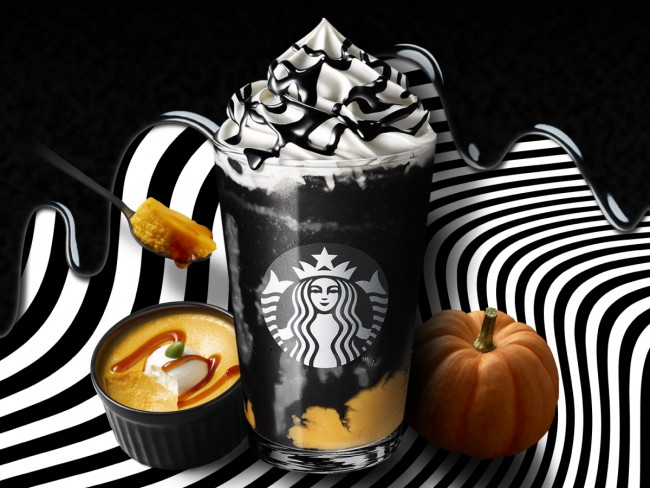 スタバに真っ黒な「Booooo フラペチーノ」登場！　ハロウィーンまでの期間限定で