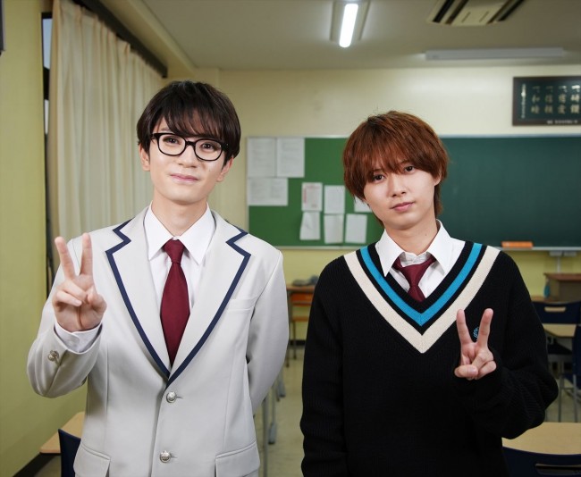 ドラマ『君が死ぬまであと100日』動画企画に登場する(左から)HiHi Jetsの高橋優斗、井上瑞稀