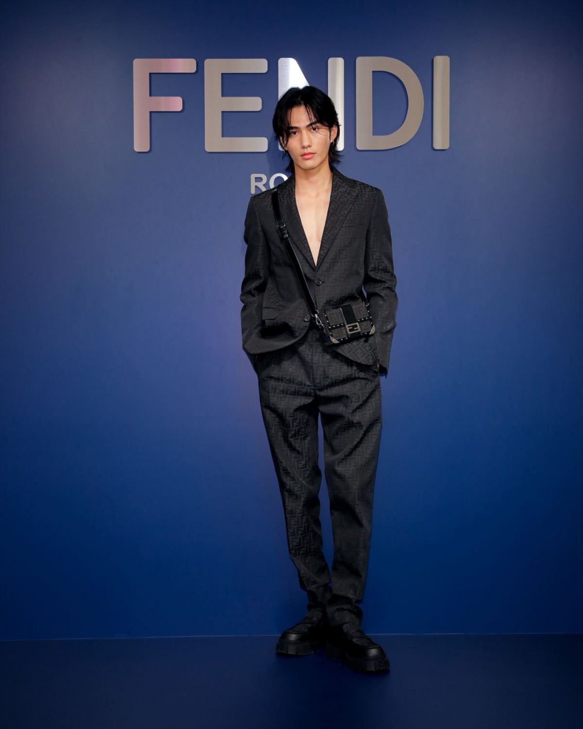 長濱ねる・佐野勇斗らFENDIコーデ披露　ウィンターコレクションイベントに20人以上のスターが集結
