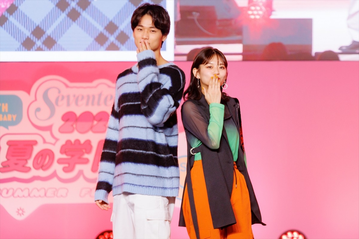 乃木坂46・久保史緒里＆日向坂46・小坂菜緒がランウェイに登場「最高の夏の思い出を作りたい」