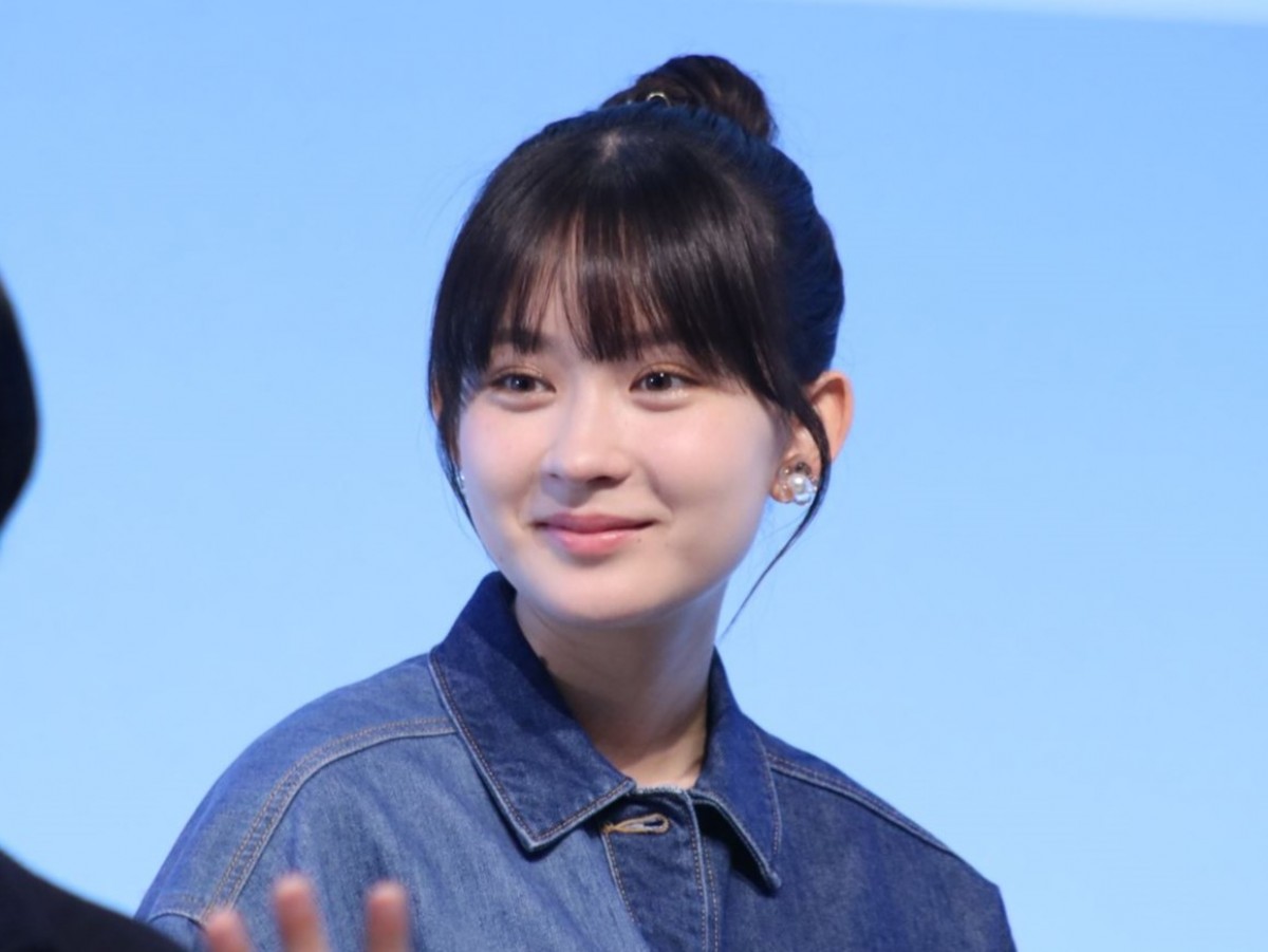 堀田真由、萩原利久の“キュンポイント”を告白「すごくかっこいい」
