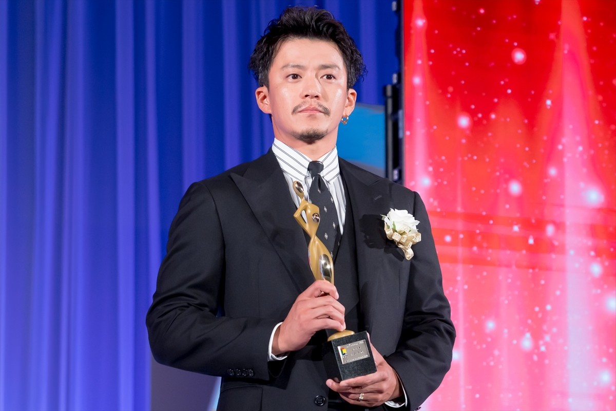＜東京ドラマアウォード2023＞川口春奈、『silent』で主演女優賞　共演の目黒蓮は「すごくパワフル」