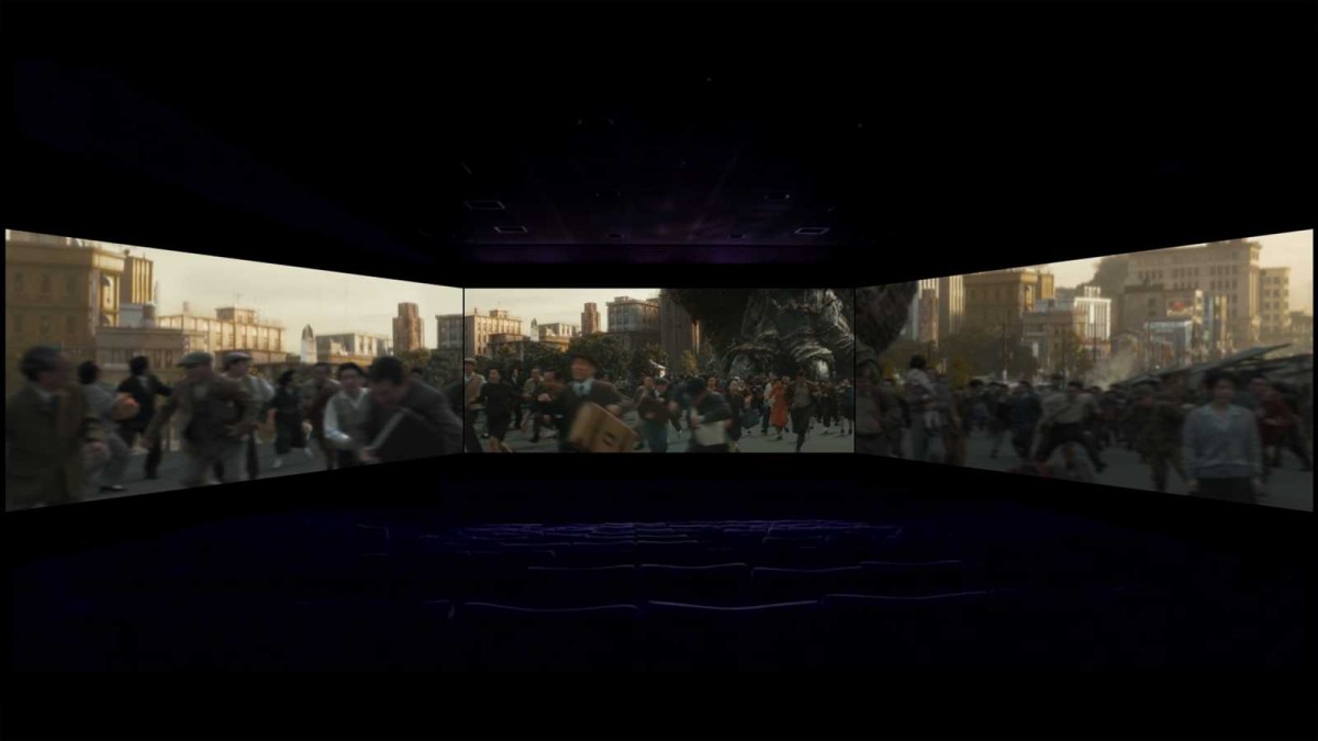 『ゴジラ‐1.0』邦画初の「ScreenX」での上映決定！　270度のワイドスクリーンでゴジラの巨大さを体感