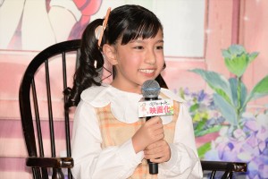 大野りりあな、映画『窓ぎわのトットちゃん』完成披露舞台挨拶に登場