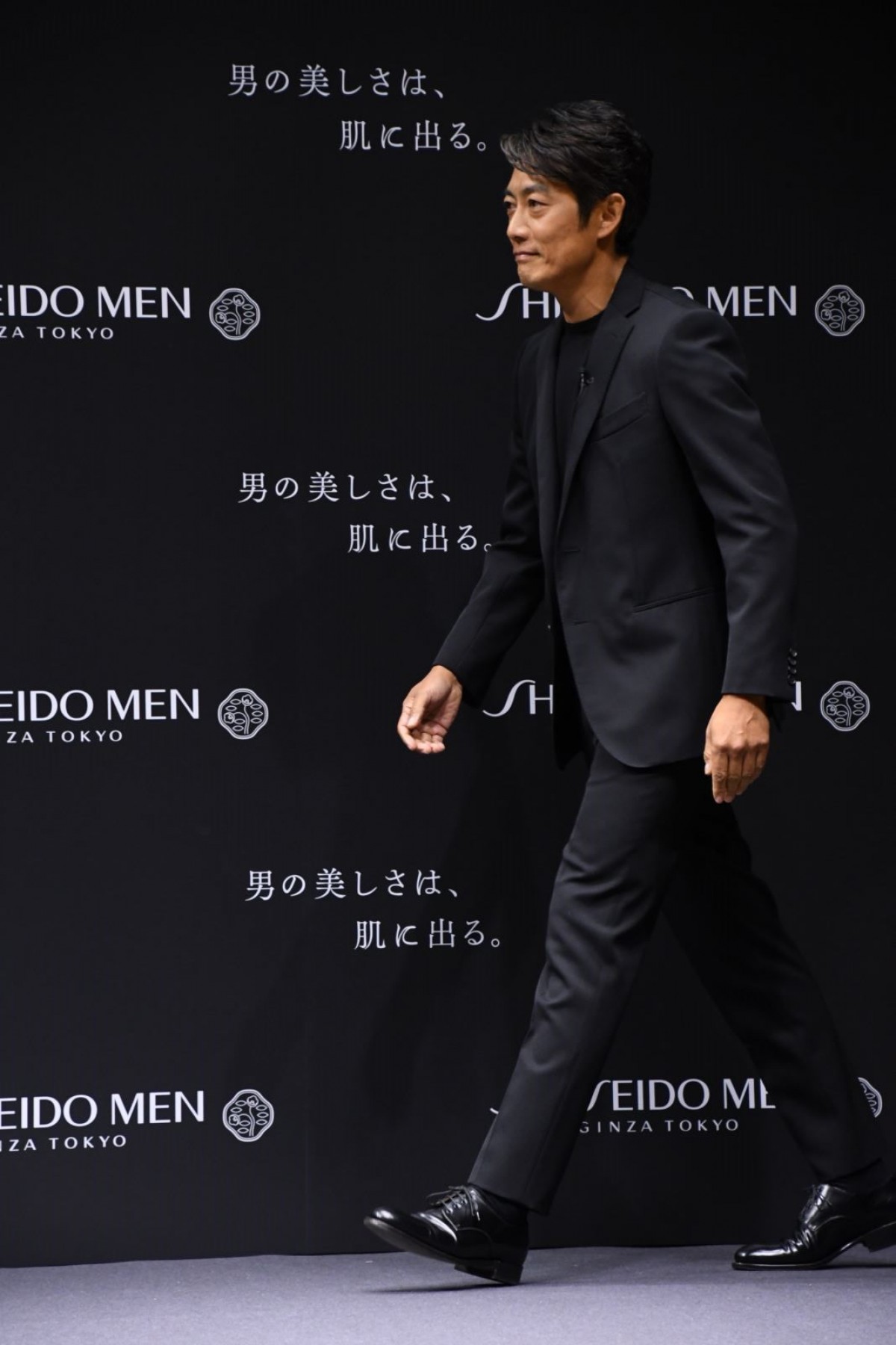反町隆史、妻・松嶋菜々子とCM初共演！　「自然な2人を見せてと言われたが、それが1番難しい」