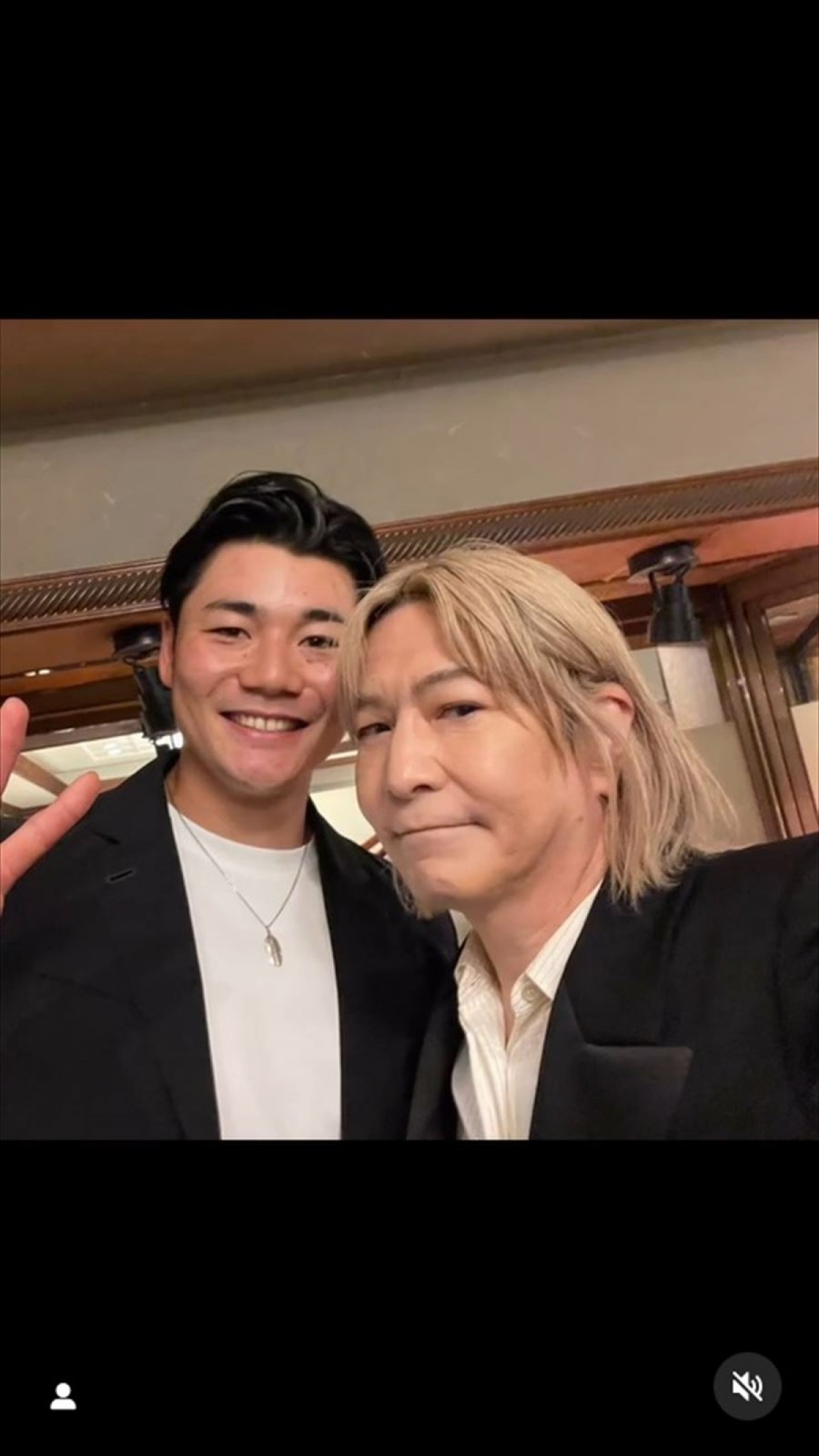 小室哲哉、早実会での豪華すぎる4ショットに反響「TMファンとプロ野球ファンには、たまらない」