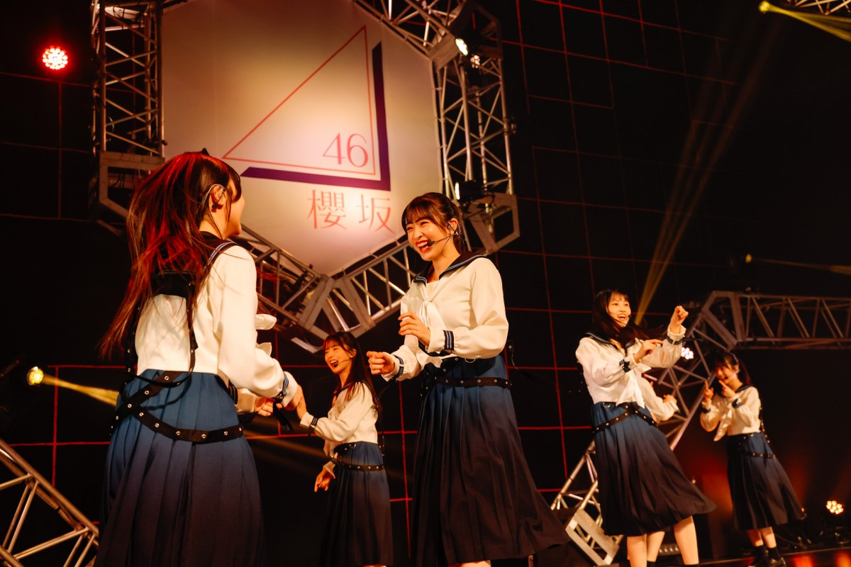 櫻坂46・三期生、欅坂46楽曲「語るなら未来を…」サプライズ披露　「新参者」全10公演完走