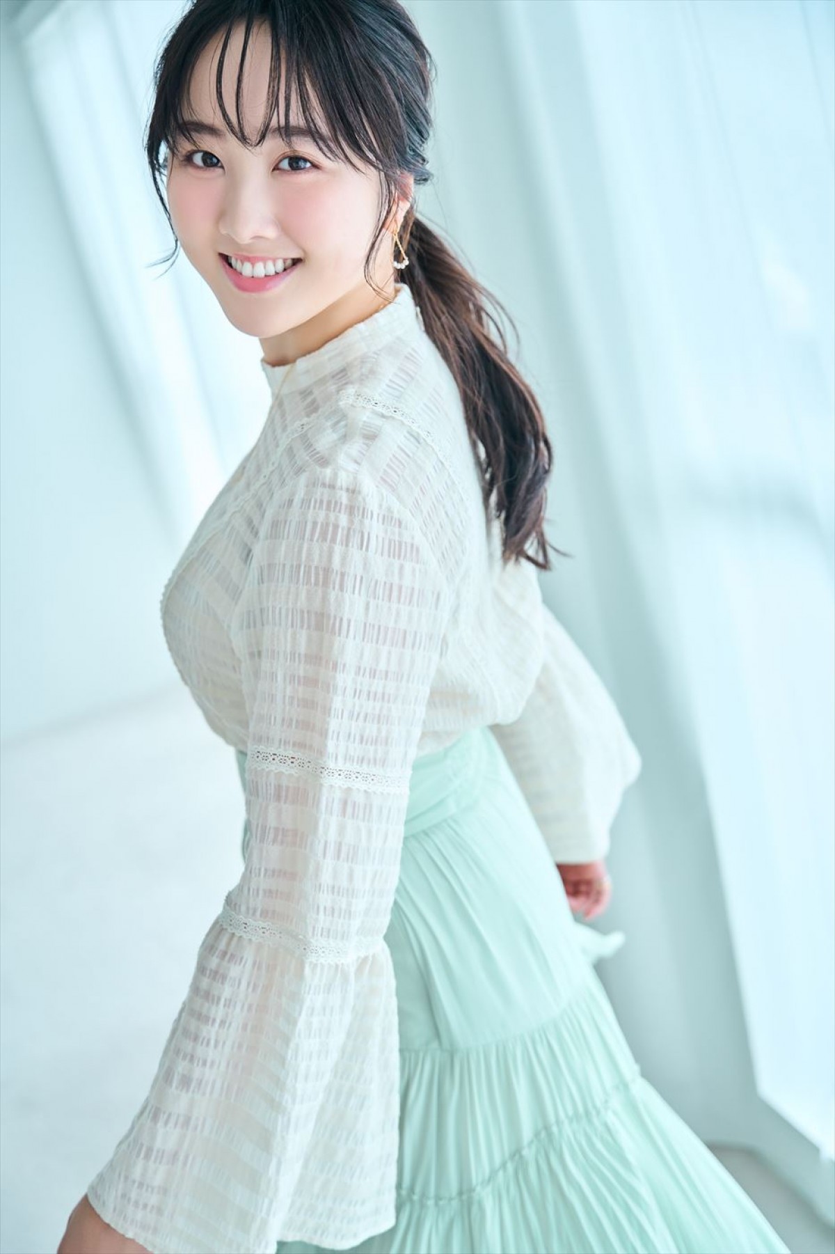 本田望結「初めてカーリングシューズでリンクに」　本木克英監督作『カーリングの神様』クランクイン！　メイキング映像到着