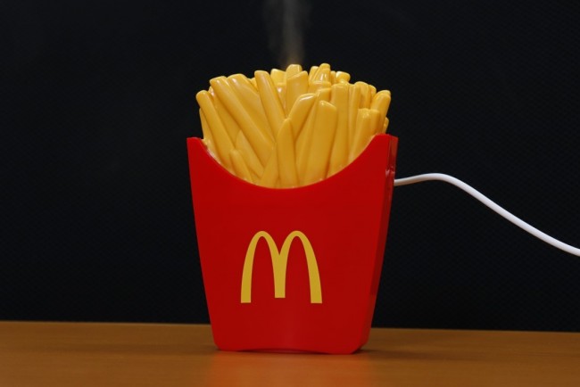 写真）マクドナルドの「福袋」を発売前に開封！ “ポテト加湿器”は考え