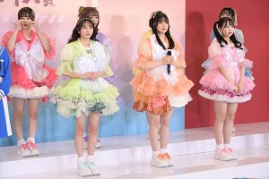 FRUITS ZIPPER、『第65回　輝く！日本レコード大賞』表彰式・記者会見に登場