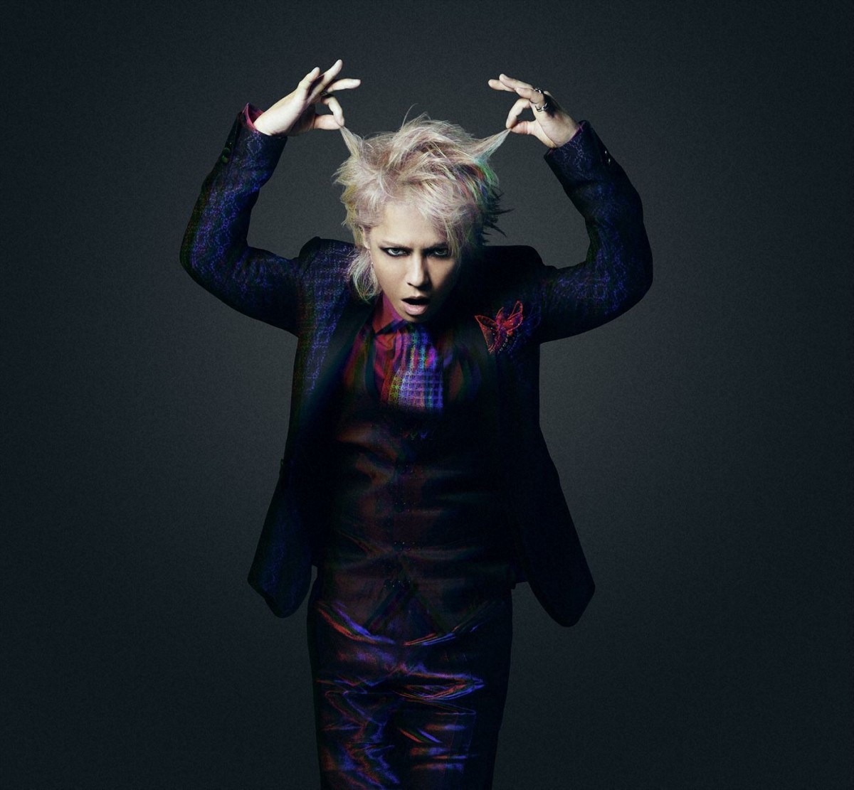 YOSHIKI、『紅白』出場決定！　HYDE、ハイスタ難波、清春ら盟友とともに想いを届けるステージに！