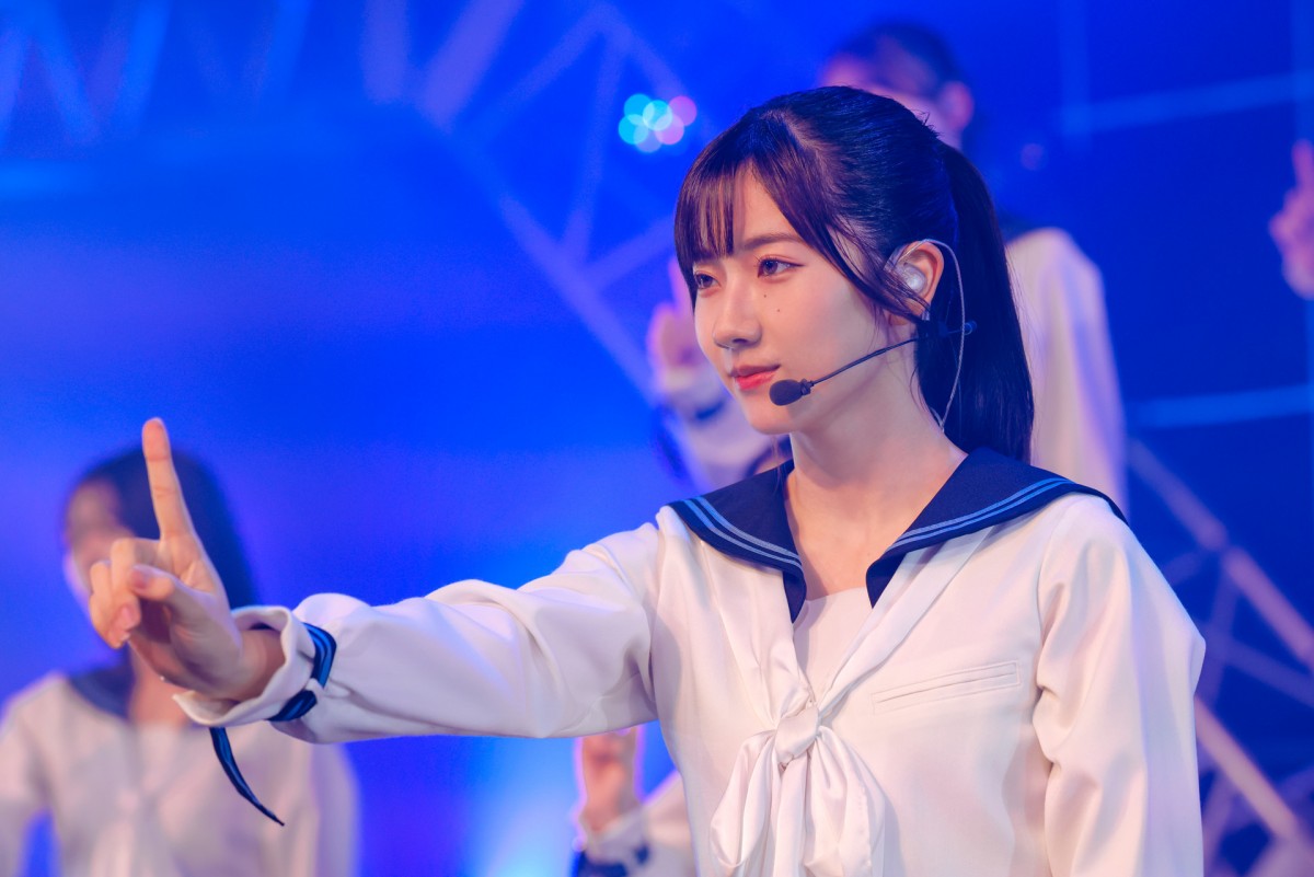 櫻坂46・三期生、欅坂46楽曲「語るなら未来を…」サプライズ披露　「新参者」全10公演完走