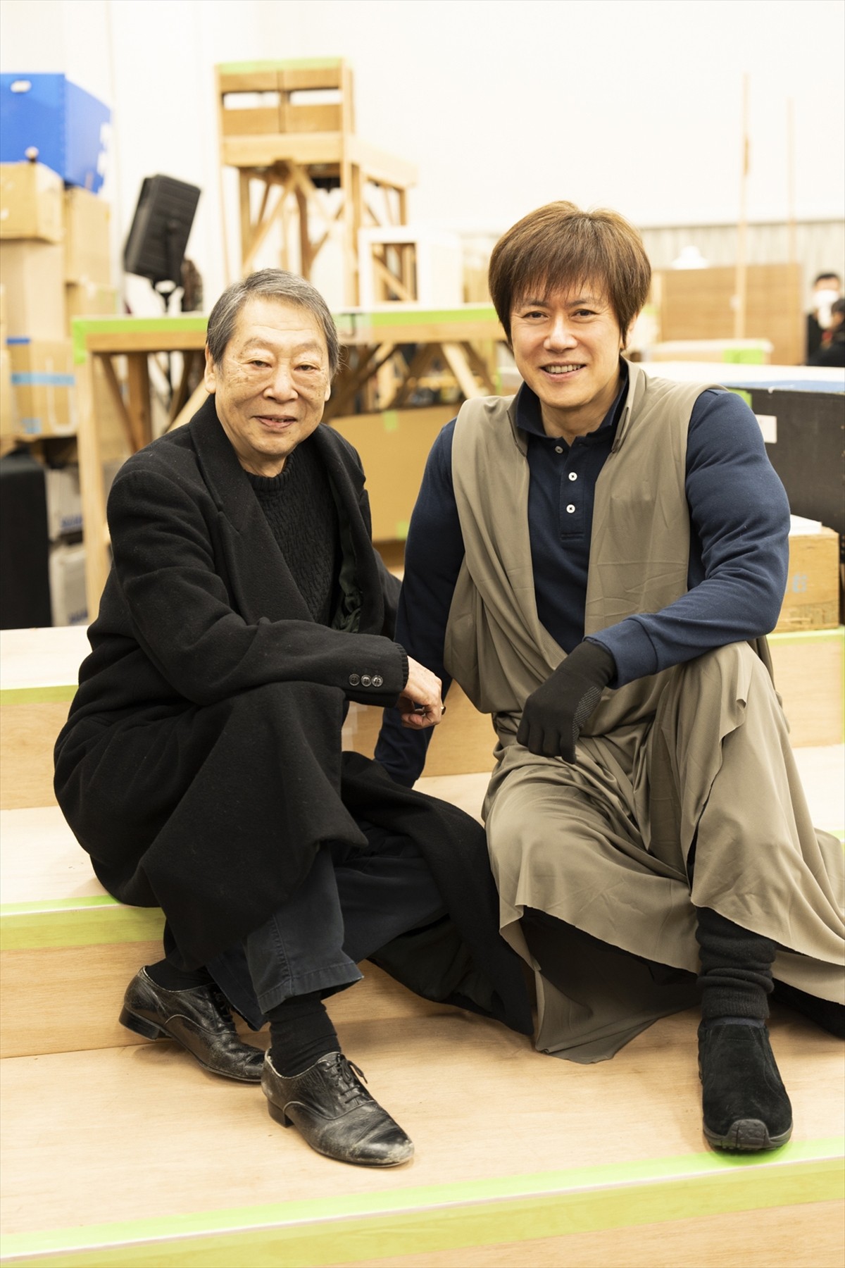 舞台『キングダム』、演劇界のレジェンド・壤晴彦の出演決定　山口祐一郎と劇団四季2ショットも