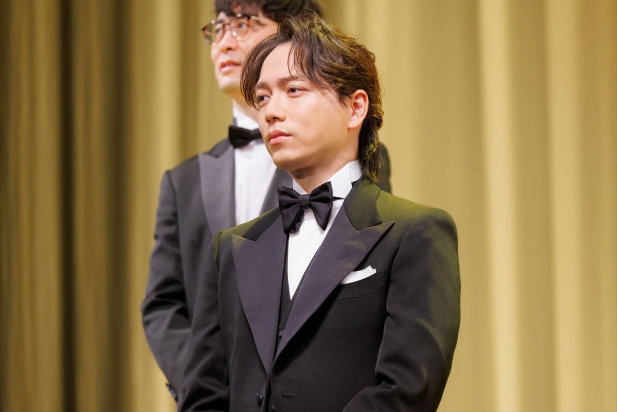竹野内豊、撮影直前の“籠城”を西野七瀬が暴露「何秒間か立てこもられた」